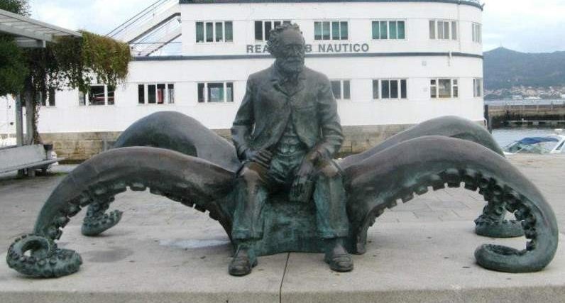 Estatua de Verne en Vigo. Lecturas de Verne para niños